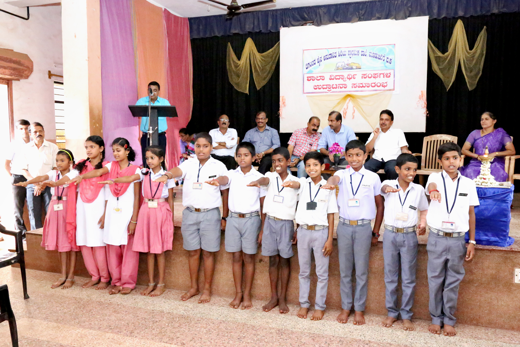 ಮೂಡುಬಿದಿರೆ: ಶಾಲಾ ಸಂಸತ್ತು, ವಿದ್ಯಾರ್ಥಿ ಸಂಘದ ಉದ್ಘಾಟನೆ